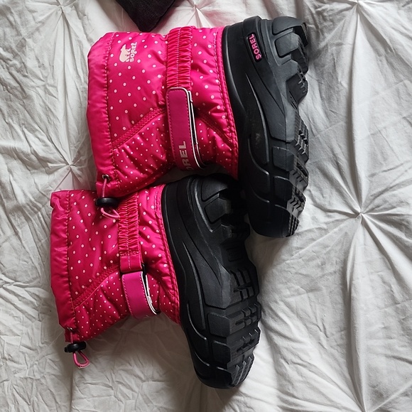 Girl's Sorel "Flurry" snow boots - Picture 3 of 6